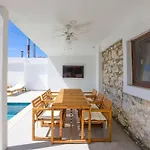 Villa Traditional Seaside Stone With Private Pool Bodrum